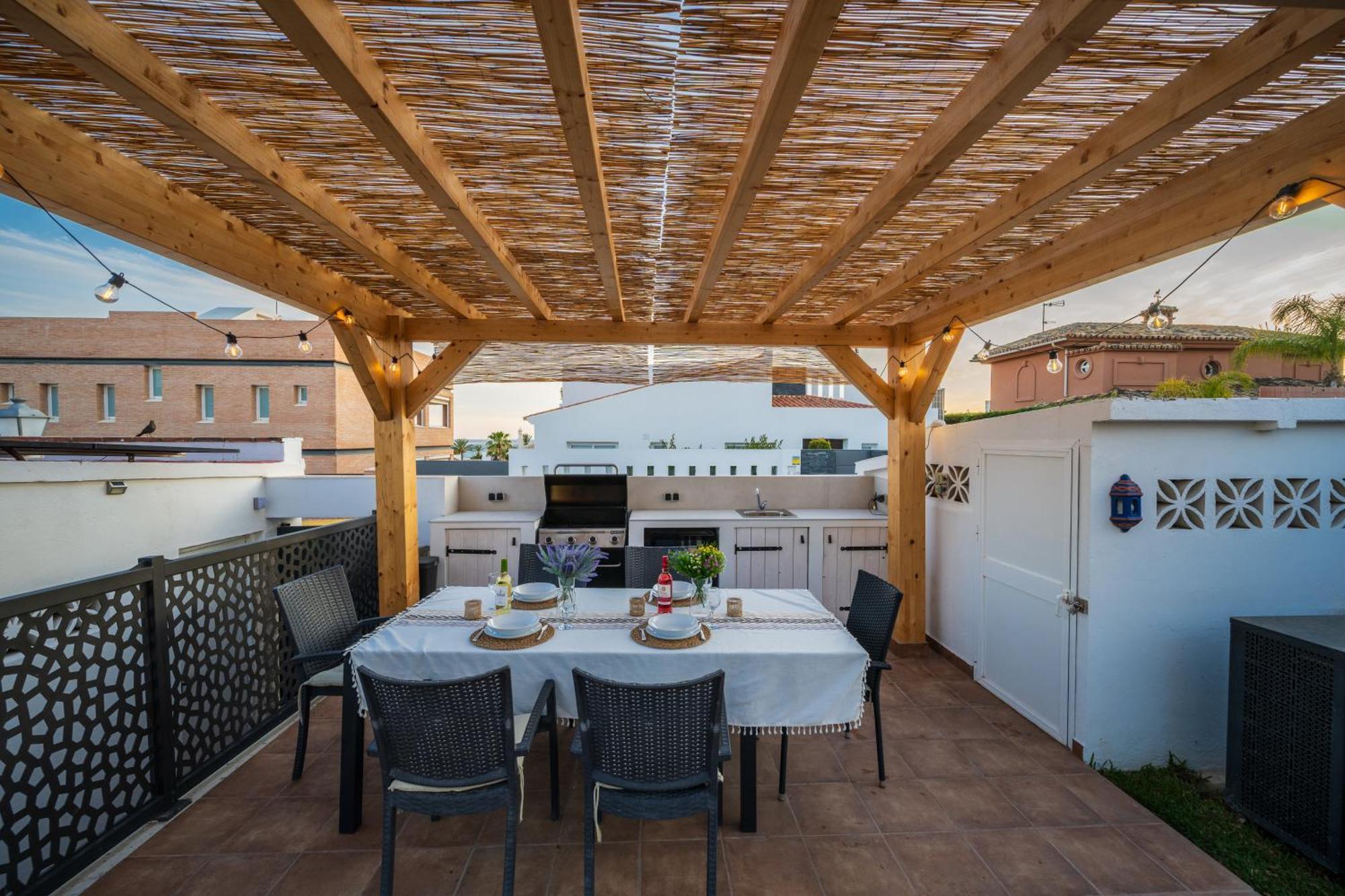 Typical Beach House Las Chapas Playa With Heated Pool Marbella Exterior foto